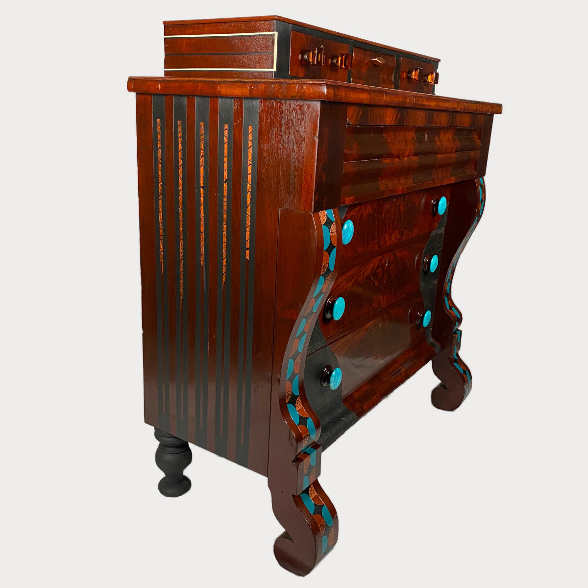 Gentlemen's Empire Cabinet